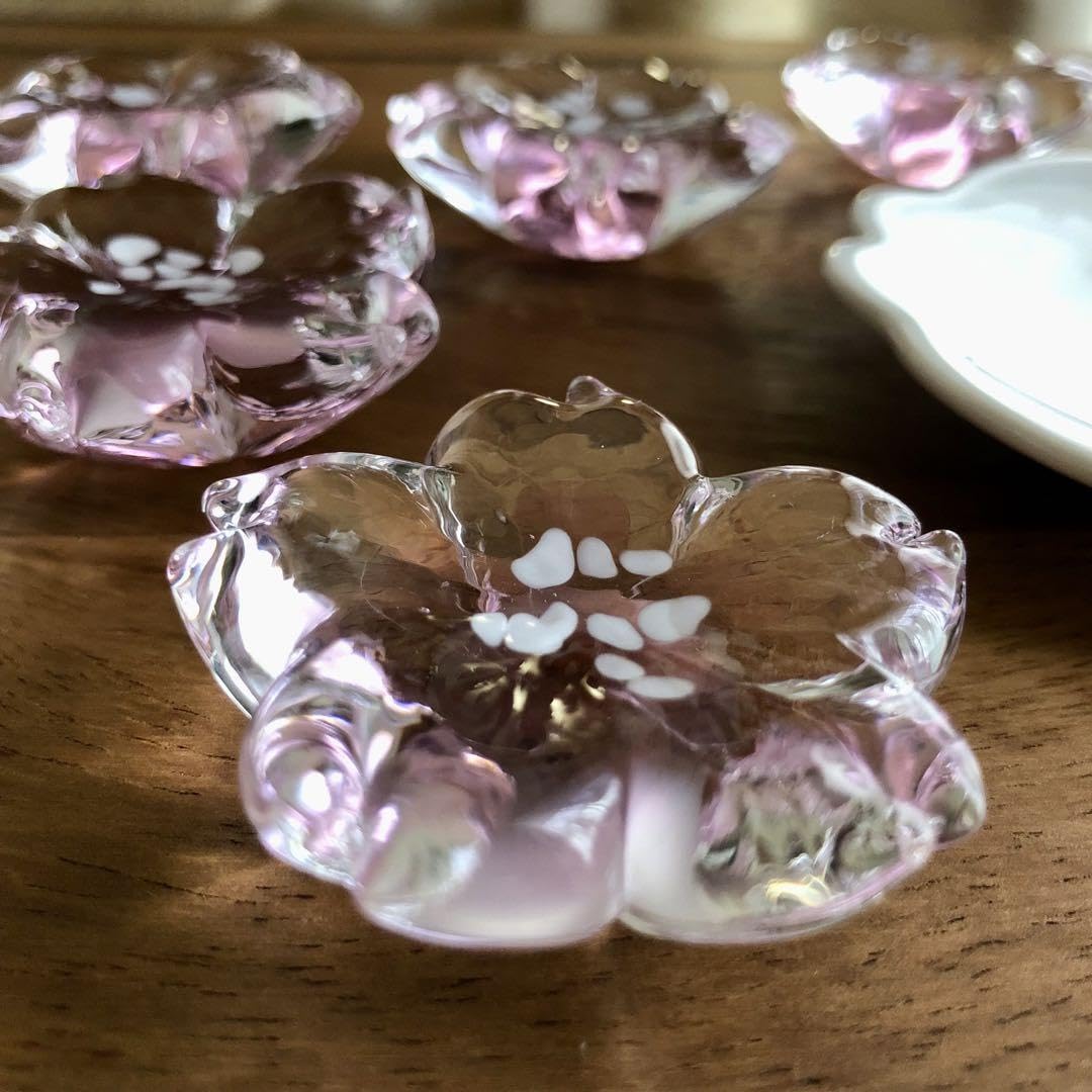 Amazon.co.jp: 波瑠の匠 桜 ガラス 箸置き カトラリーレスト マルティ